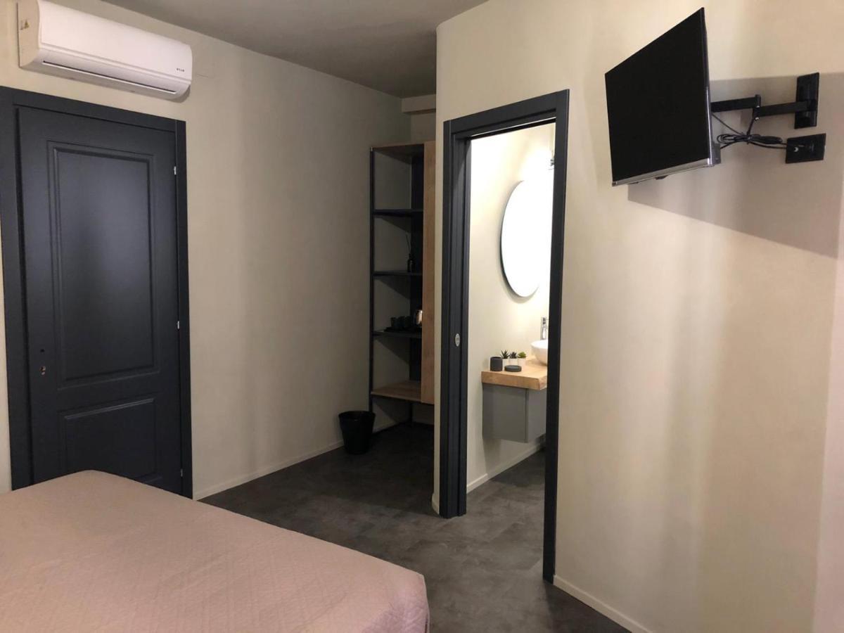 Battisti 56 Hotell Porto SantʼElpidio Exteriör bild